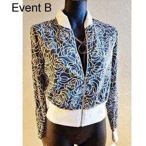 Event B green/ white embroidered jacket.  Beautiful!  Sz Sm and Med